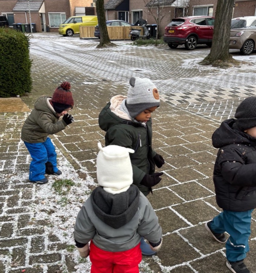 In weer en wind naar buiten