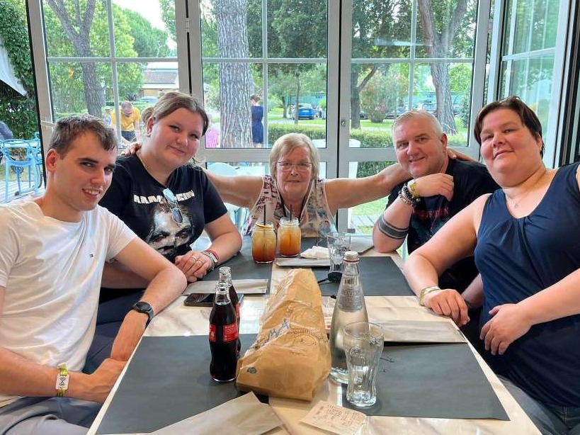 mijn gezin, moeder en schoonzoon